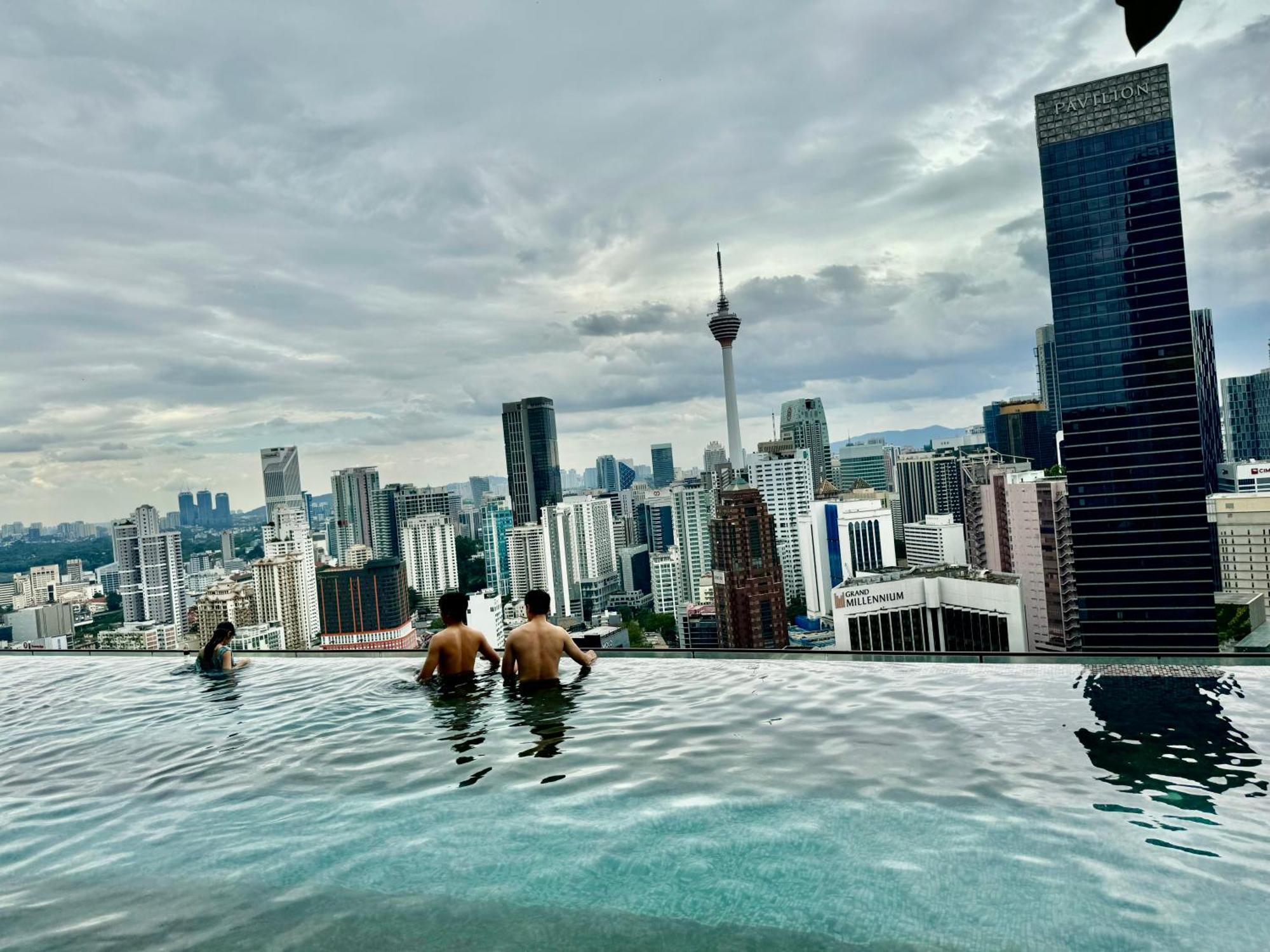 5Min To Pavilion Axon Klcc View Куала Лумпур Екстериор снимка