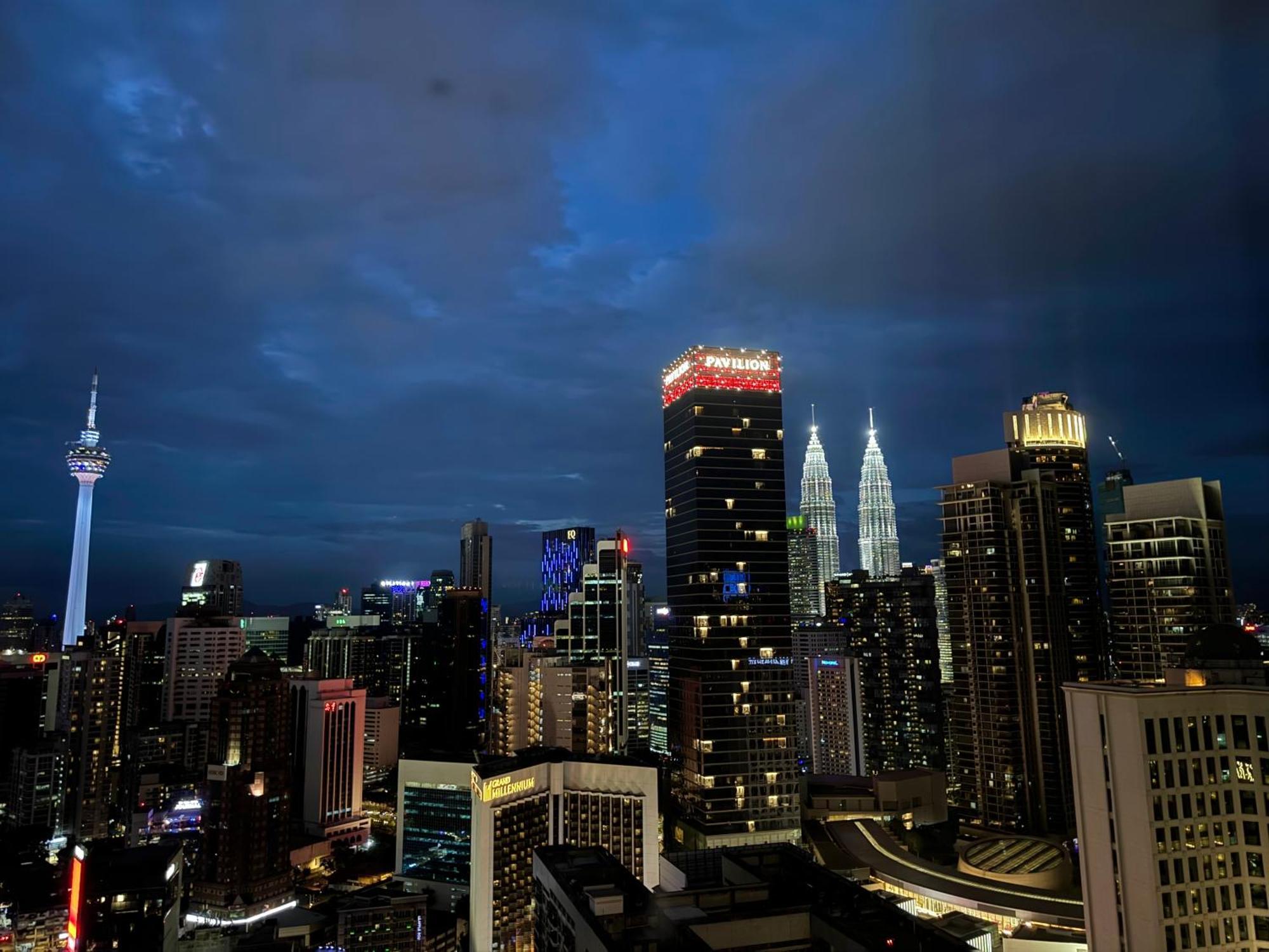 5Min To Pavilion Axon Klcc View Куала Лумпур Екстериор снимка