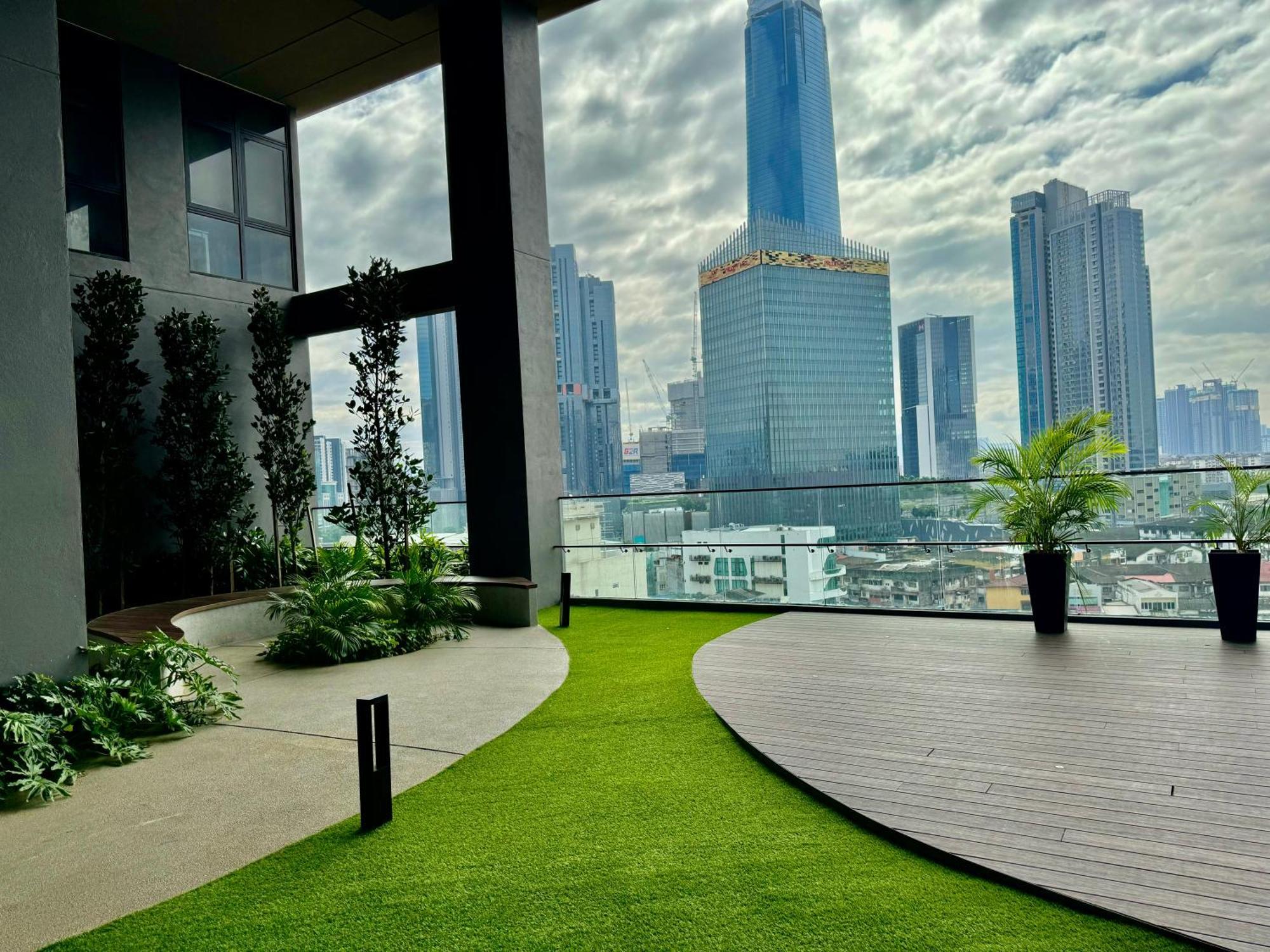 5Min To Pavilion Axon Klcc View Куала Лумпур Екстериор снимка